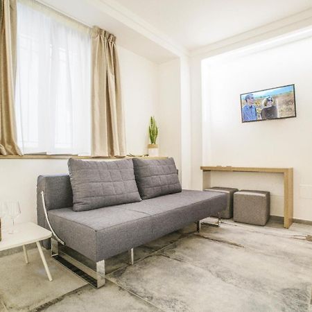 Oasi Del Golfo Suites B&B กัสเตลลัมมาเร เดล โกลโฟ ภายนอก รูปภาพ