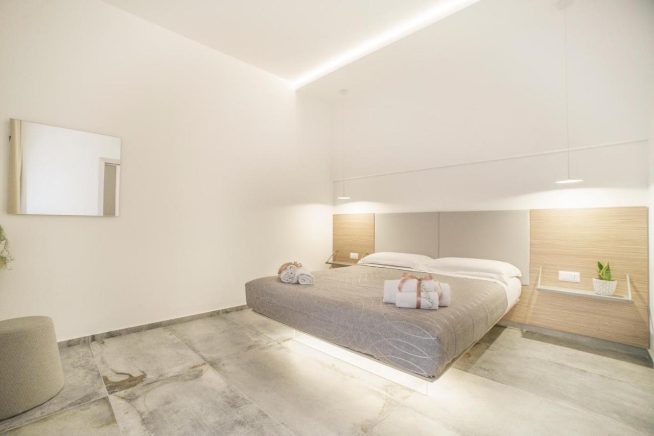 Oasi Del Golfo Suites B&B กัสเตลลัมมาเร เดล โกลโฟ ภายนอก รูปภาพ