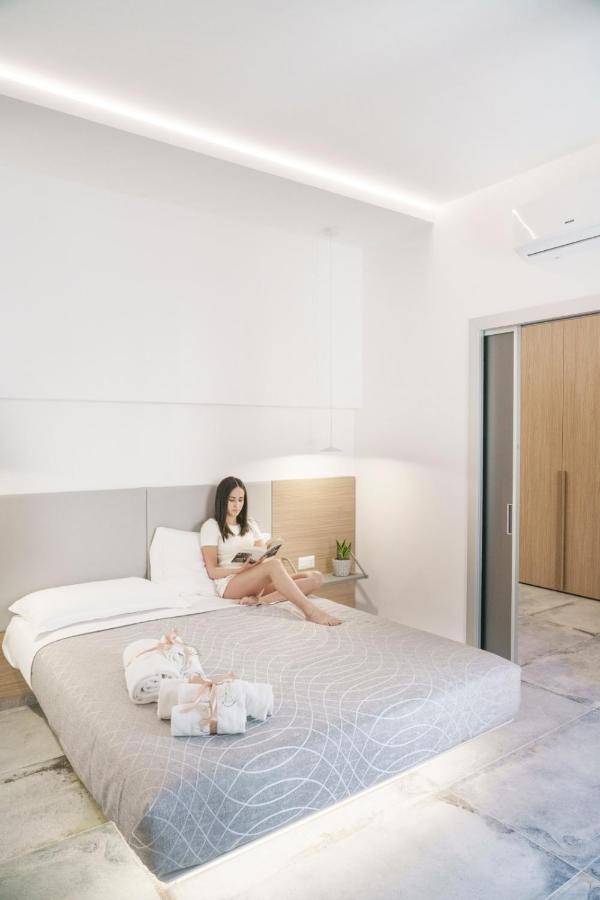 Oasi Del Golfo Suites B&B กัสเตลลัมมาเร เดล โกลโฟ ภายนอก รูปภาพ